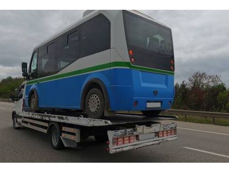 Guincho para Micro Ônibus na Alameda Franca